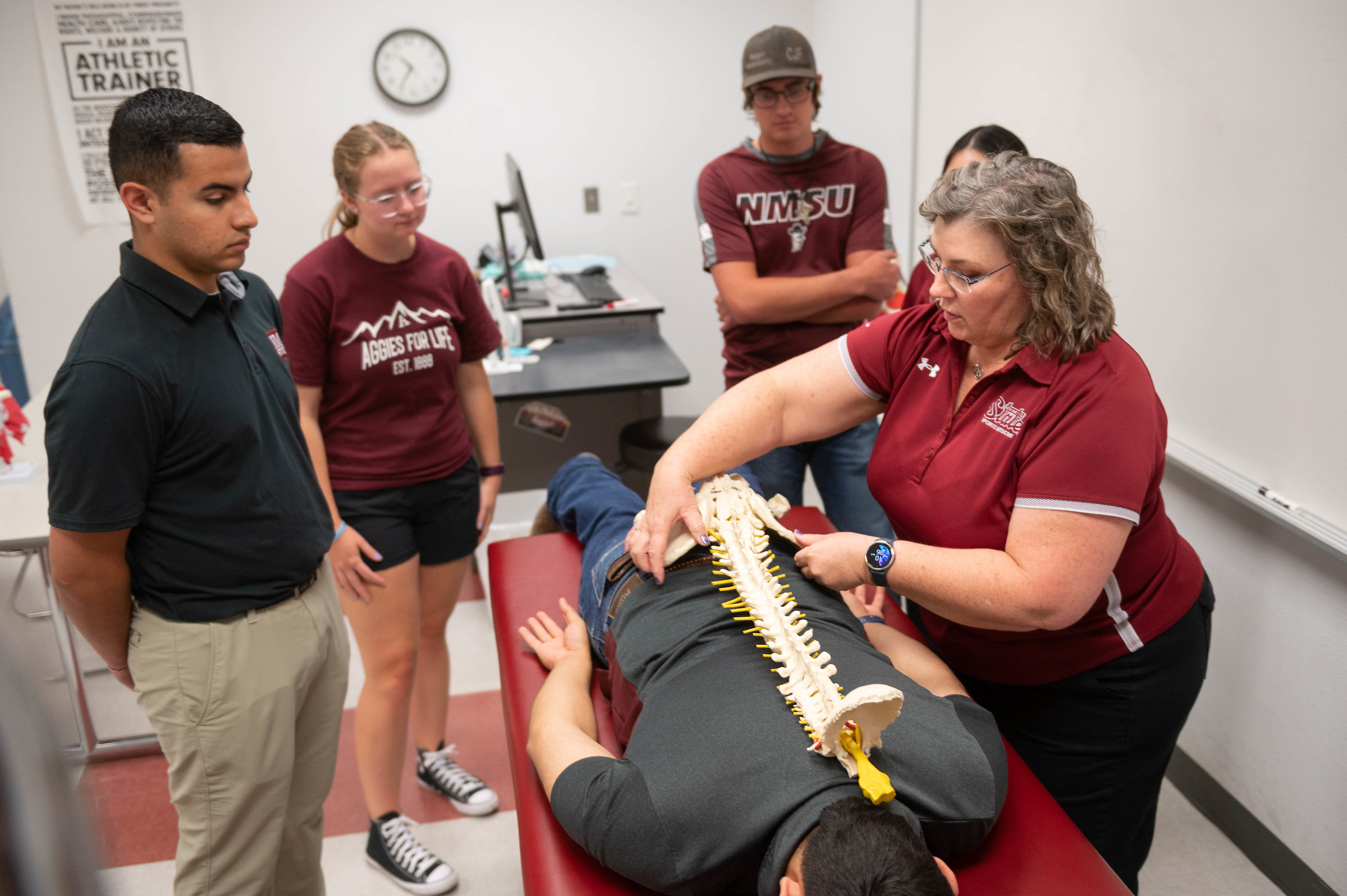 NMSU_AthleticTrainers_at_NursingClass_020822-2.jpg